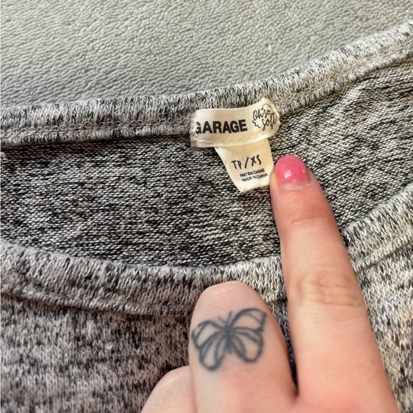 Garage Cropped Long Sleeve - Picture 2 of 3